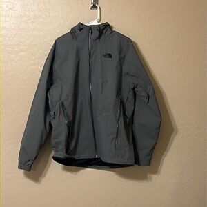 The North Face Men’s Dryvent Rain Jacket Large